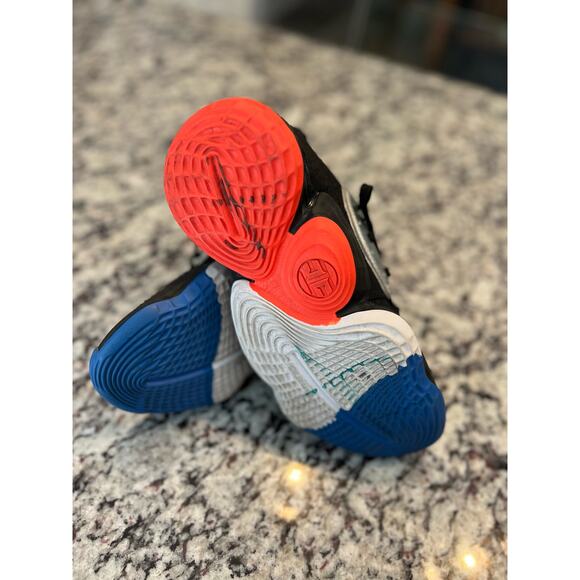 Adidas Harden Vol. 4 shoes size 6.5 - Picture 14 of 16